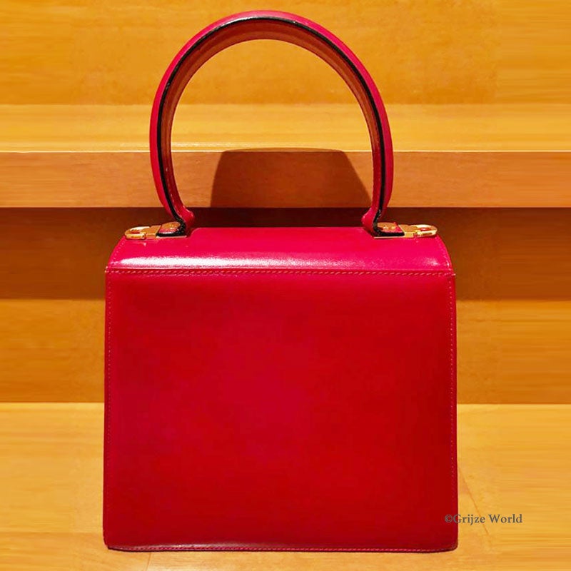 FERRAGAMO Iconic Top Handle トップハンドルバッグ red 赤 | Grijze World